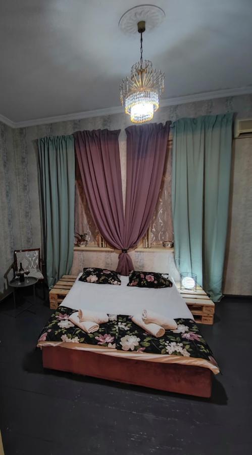 Friendly Guest House Кутаїсі Екстер'єр фото