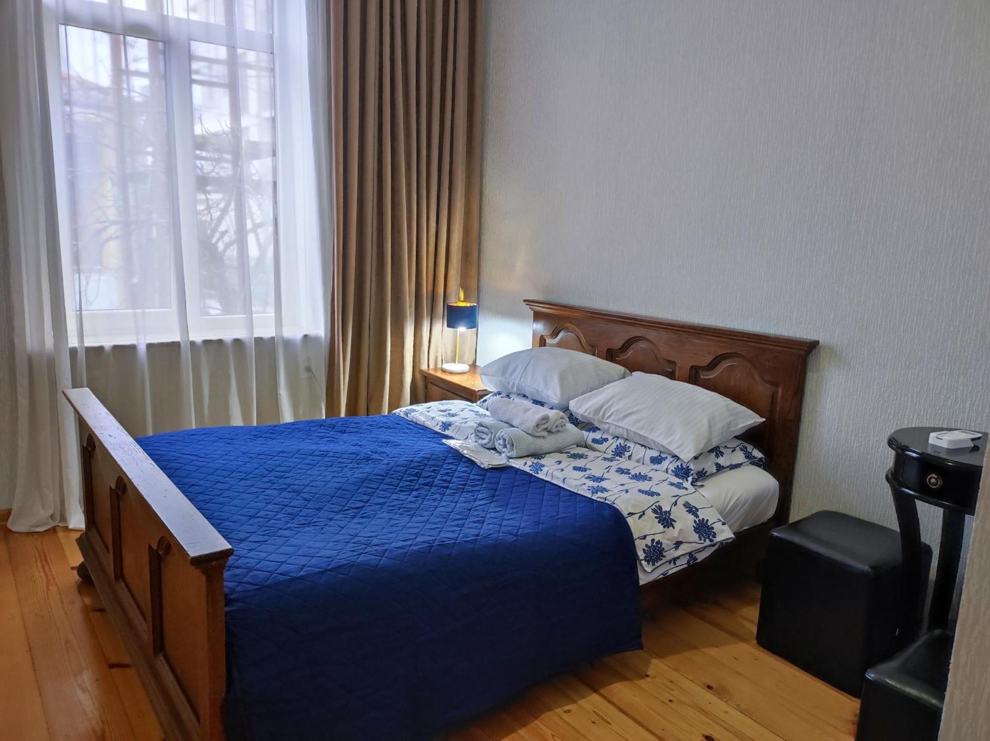 Friendly Guest House Кутаїсі Екстер'єр фото